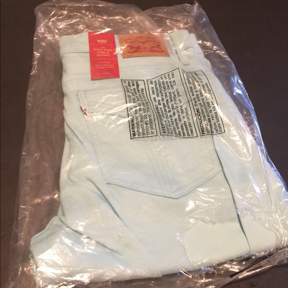 NWT Levi’s 721 HighRise Ankle Skinny - Picture 8 of 8